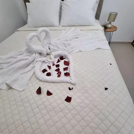 The Garden House In Paradisi Парадейси