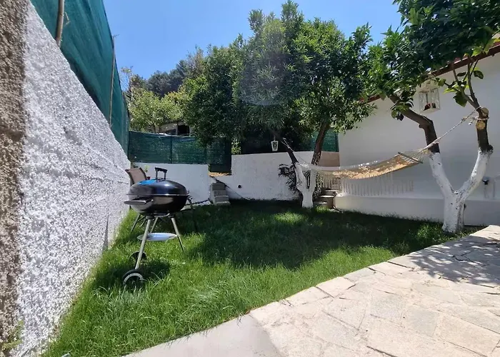 The Garden House In Paradisi Casa vacanze Paradeísion